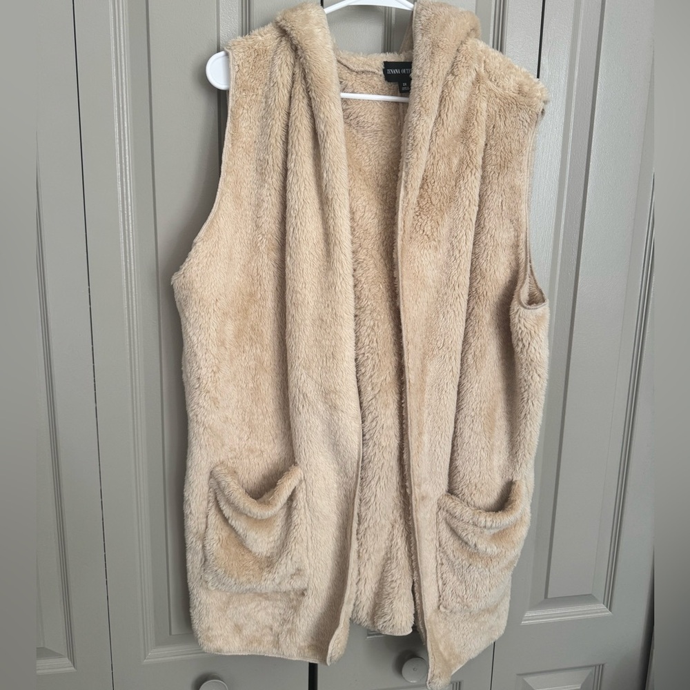 Zenana Tan Sherpa Hooded Vest